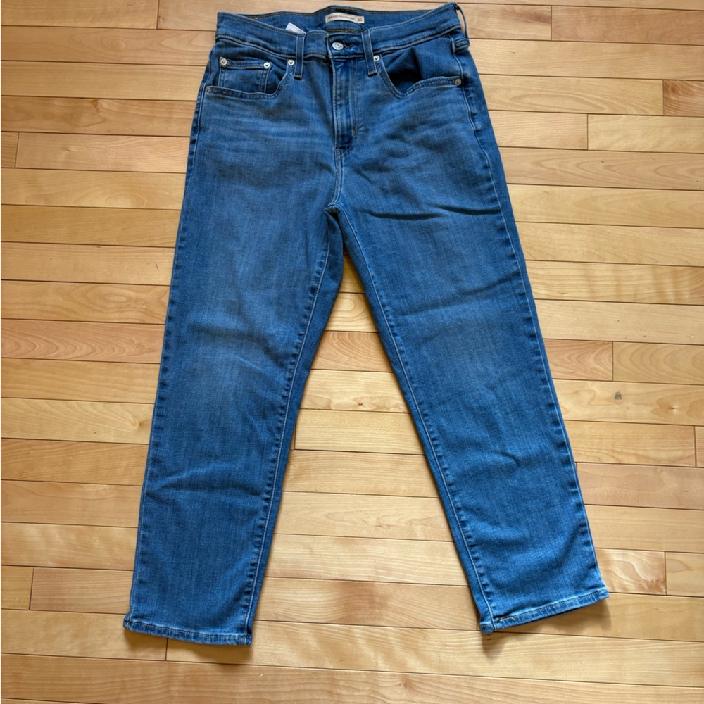 Levi's 724 High-Rise straight Crop Jeans Size 30 EUC